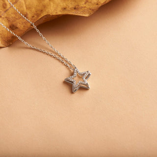 1/6 Carat Studded Star-shaped Diamond Pendant Necklace in Sterling Silver-18"
