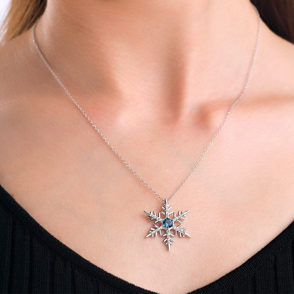 Dainty Snowflake Necklace – Emery & Opal